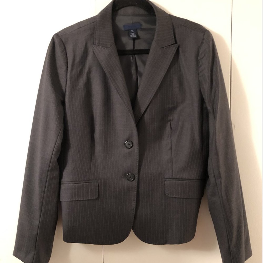 J. Crew beautiful dr grey pin stripe jacket